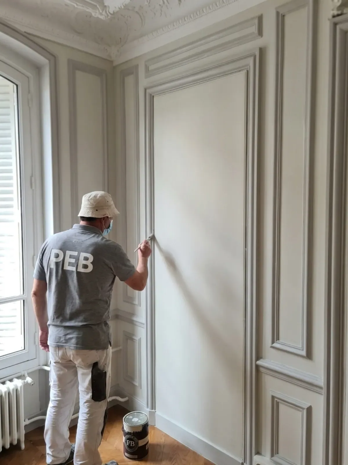 Peinture de boiseries et menuiseries à tours